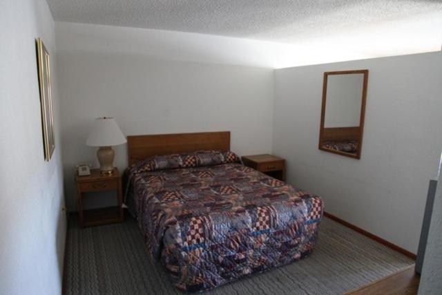 Queen Room,1580172302:JPEG